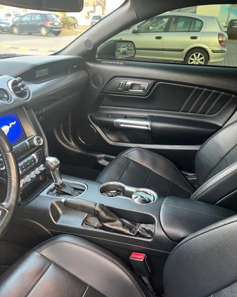 Ford Mustang cena 145000 przebieg: 69000, rok produkcji 2019 z Warszawa małe 436